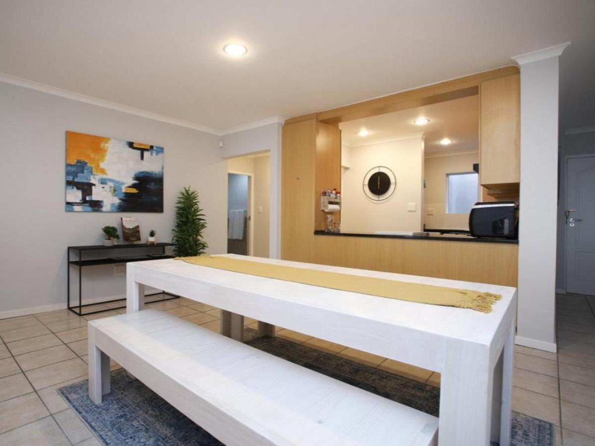 Go2Boa Luxury Apartment Mossel Bay Exterior photo